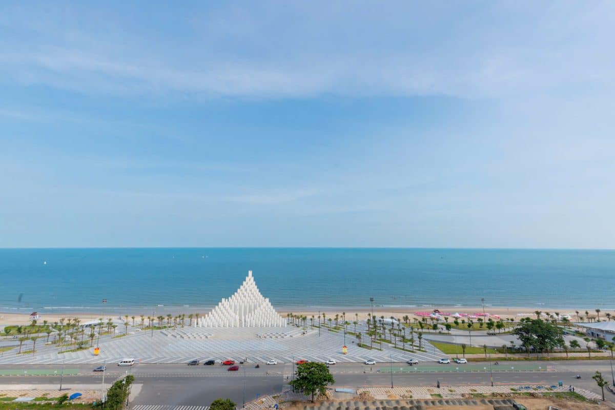 Căn hộ Oasky Vũng Tàu – 16D View Biển Trực Diện – Ban công hút thuốc